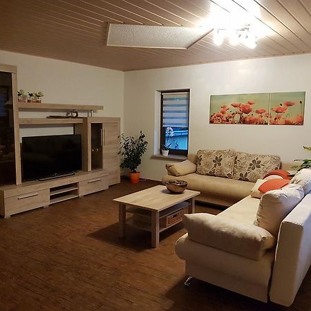 זאנגרהאוזן Ferienhaus Waldblick מראה חיצוני תמונה